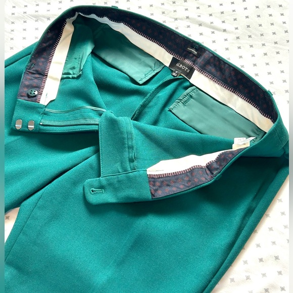 Talbot Women Green Pant - Picture 7 of 11